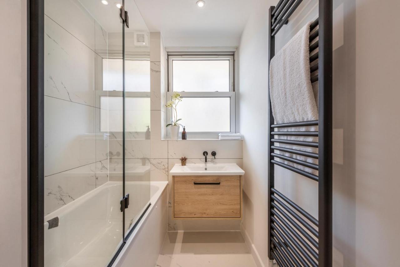 Superb 2 Bed Apartment Near Camden Town Free Wifi London Exterior photo